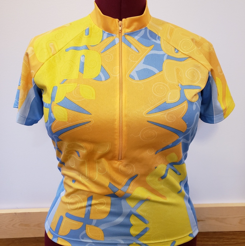 (Sold) Cannondale womans small cycling jersey.